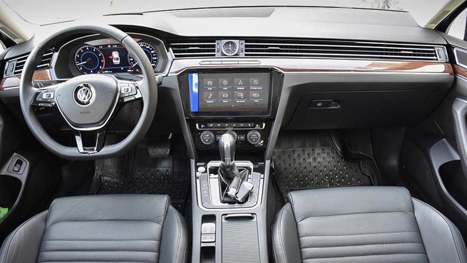 کابین فولکس واگن پاسات